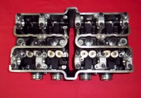 (GPZ 600 R) Zylinderkopf schwarz 11008-1169 CYLINDER HEAD BLACK, 20% DISCOUNT, (Korrosionsspuren LITTLE CORROSION)