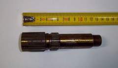 (Z 1000 ST, Z 1100 Spectre, viele andere Modelle) Welle Zwischengetriebe 13107-1014 SHAFT FRONT BEVEL GEARS