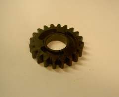(Z 250 LTD, KLX 250, viele andere Modelle) Zahnrad Getriebeeingangswelle 4.Gang 13134-026 4TH GEAR INPUT SHAFT 20 T 